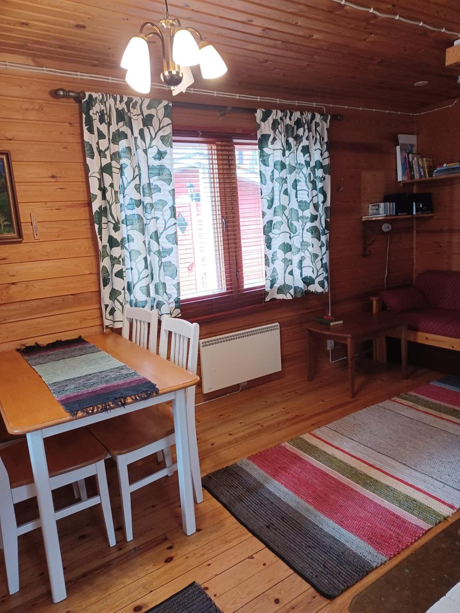 Accommodation And Fishing Vonkale Äänekoski Pokoj fotografie